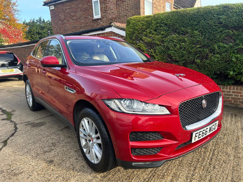 2016 Jaguar F-PACE 2.0 i4D Portfolio (AWD) Auto