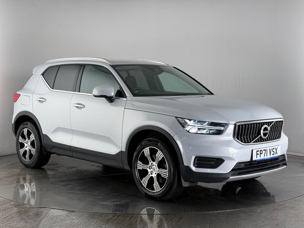 2022 Volvo XC40 2.0 B4 Inscription AWD