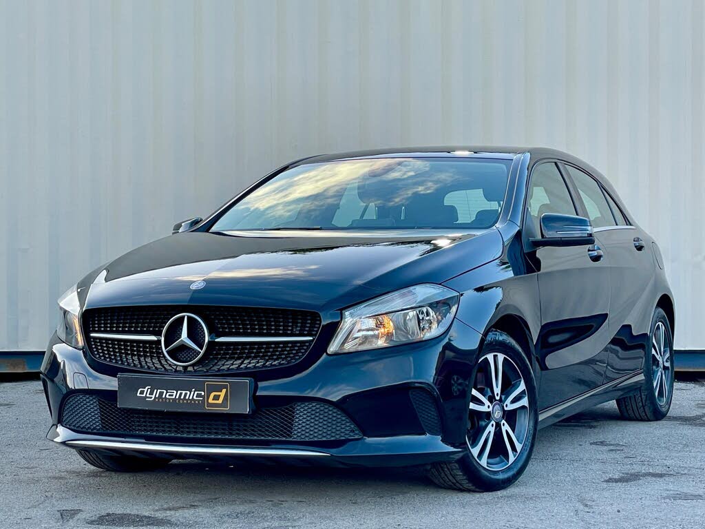 2016 Mercedes-Benz A-Class 1.6 A180 SE (s/s)