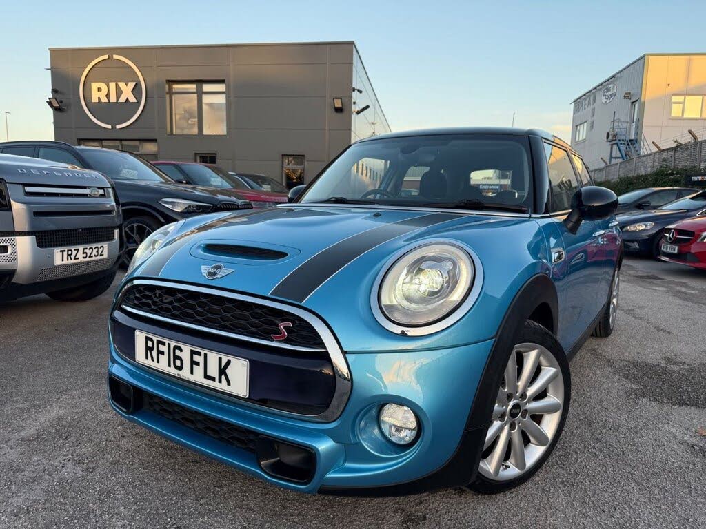 2016 MINI Mini 2.0 Cooper S (s/s) Hatchback 5d