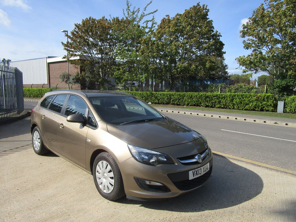 2013 Vauxhall Astra 1.3TD Exclusiv (s/s) Estate