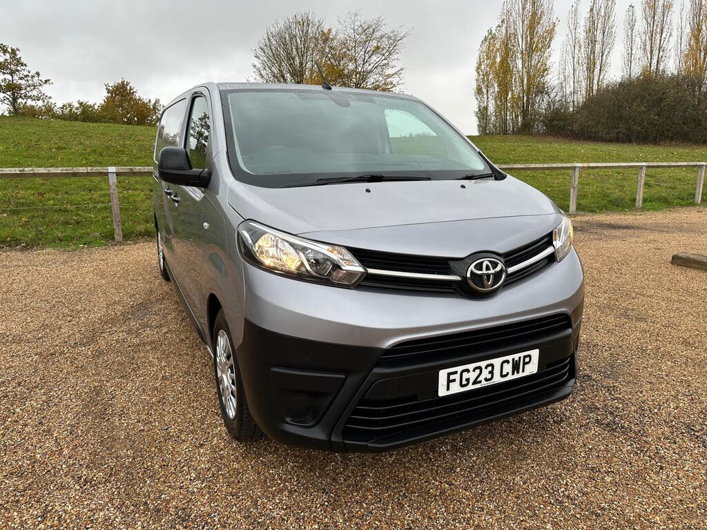 2023 Toyota PROACE 1.5D Icon Medium