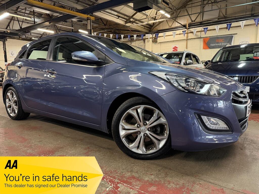 2013 Hyundai i30 1.6CRDi Premium + Panoramic Roof Hatchback