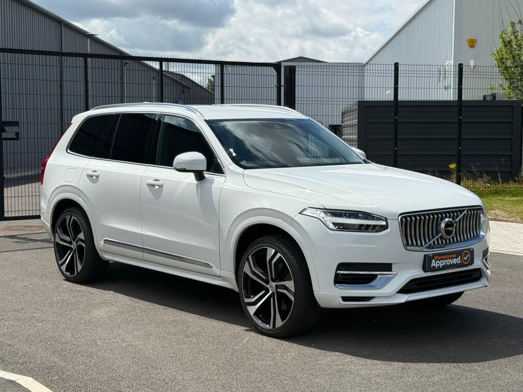 2022 Volvo XC90 2.0 T8 Inscription Expression (455bhp)