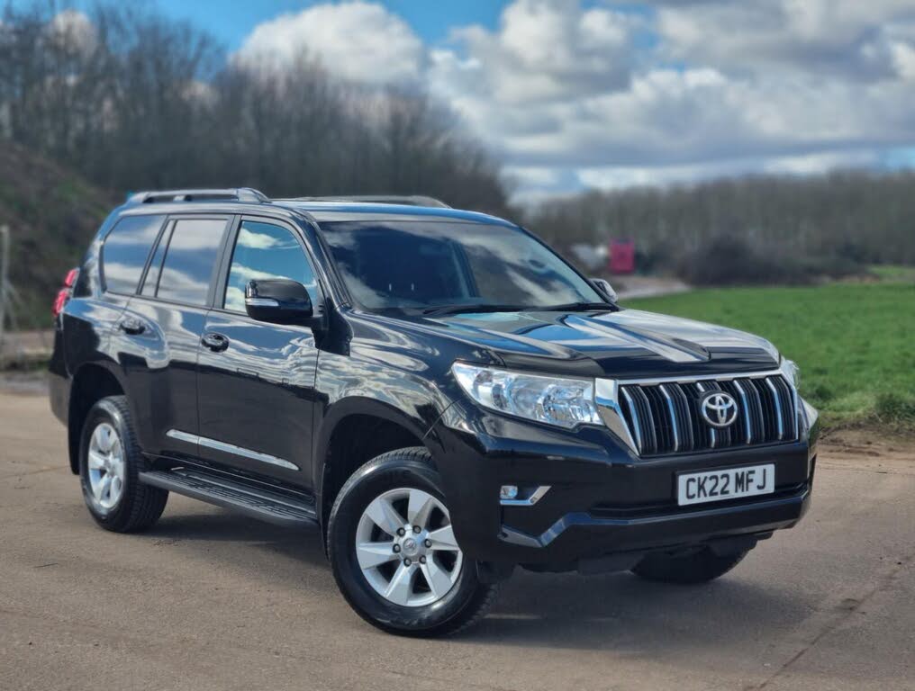 2022 Toyota Land Cruiser 2.8D-4D Active Commercial LWB 5