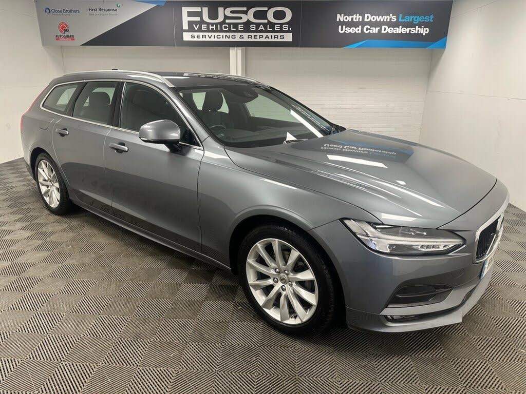 2019 Volvo V90 2.0TD D4 Momentum Plus
