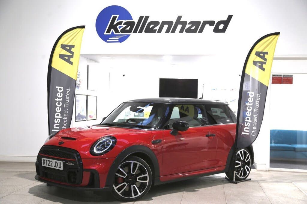 2022 MINI Mini 2.0 John Cooper Works Hatchback 3d Auto