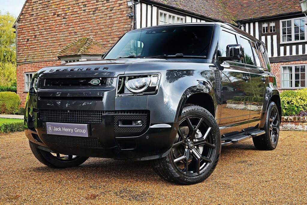 2024 Land Rover 110 Defender 3.0 D300 Hard Top X-Dynamic HSE 110