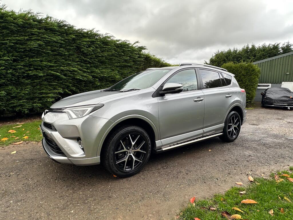 2017 Toyota RAV4 2.0D-4D Icon (TSS) (Navi)