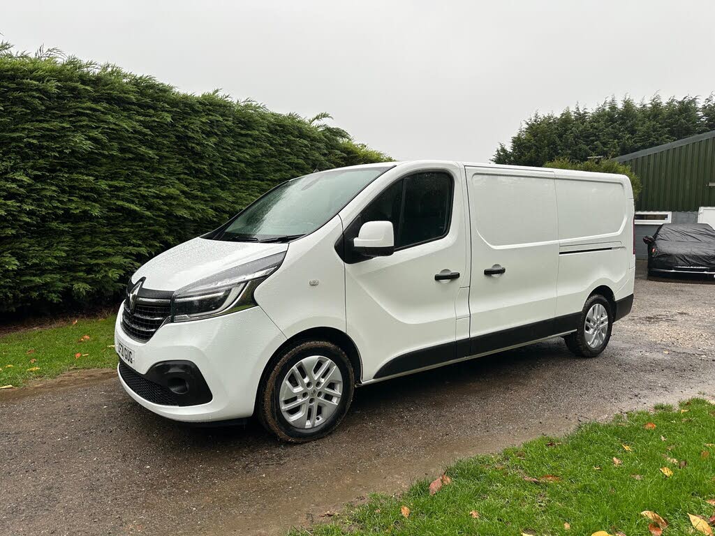 2021 Renault Trafic 2.0dCi LL30 Energy 145 Sport Panel EDC auto