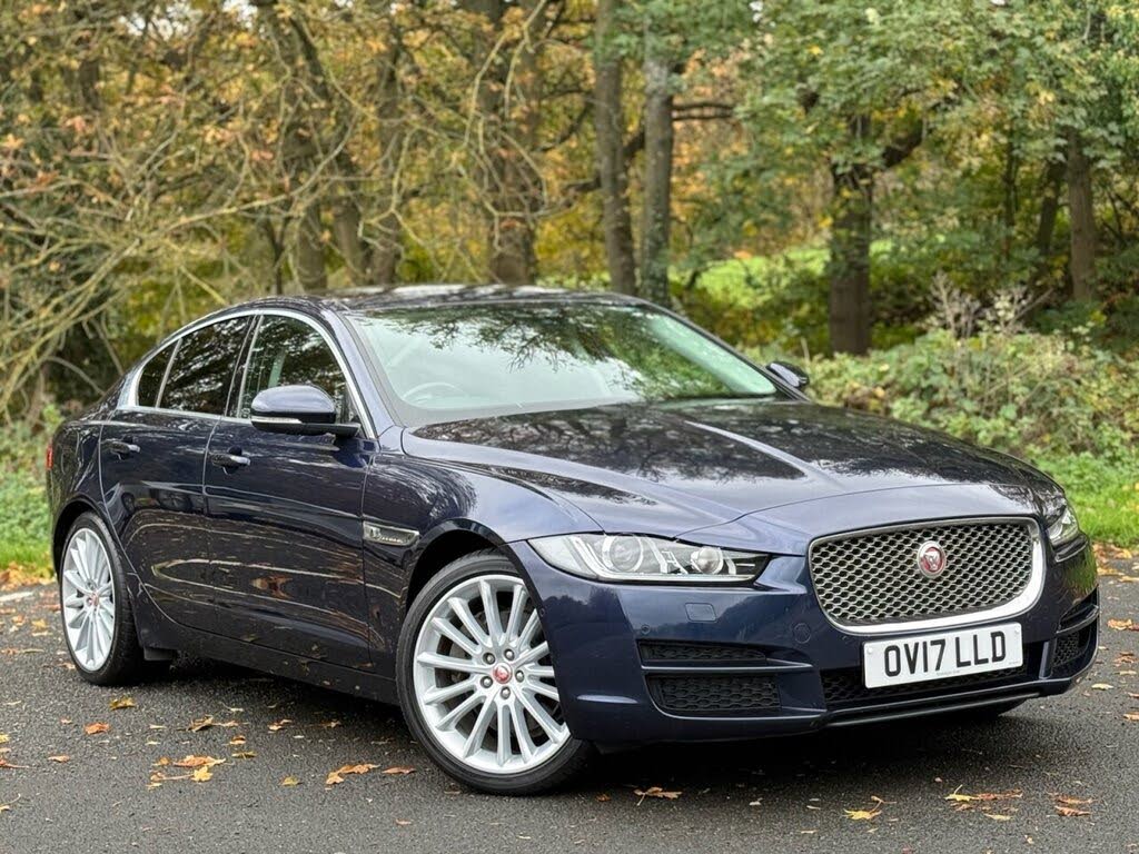2017 Jaguar XE 2.0d Portfolio (180ps) (AWD) 1999cc Auto