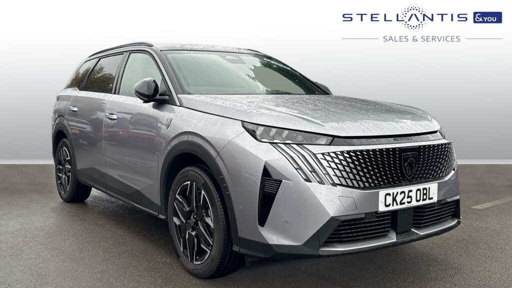 2025 Peugeot 5008 SUV 1.2 GT (136ps)