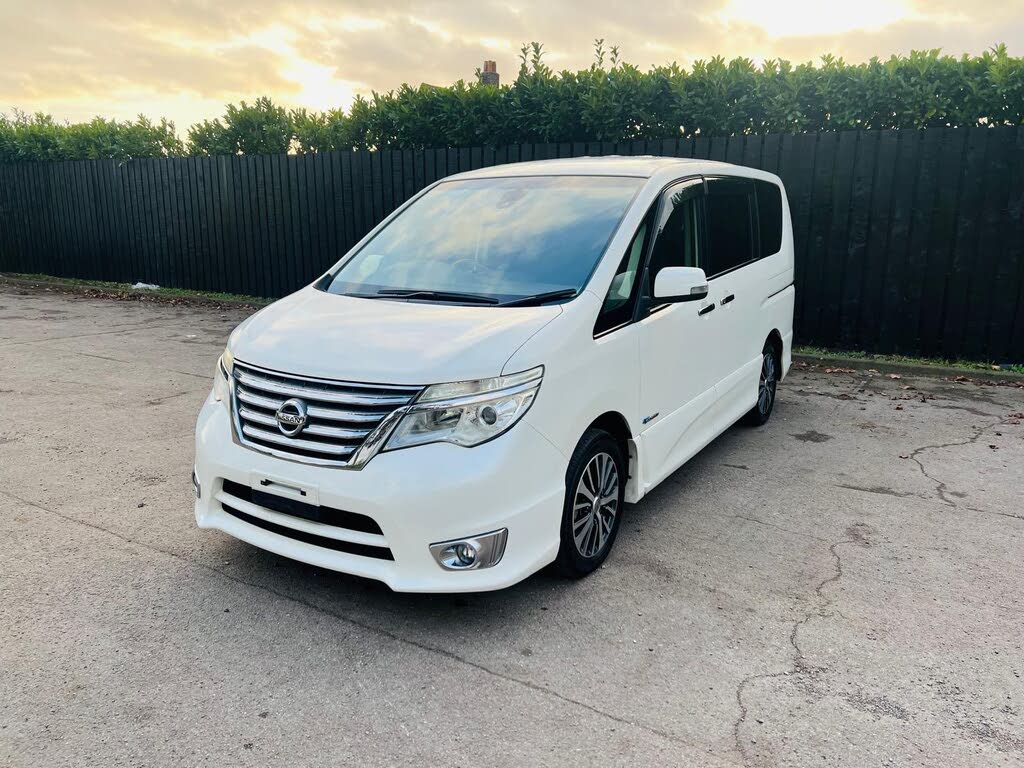 2015 Nissan Serena