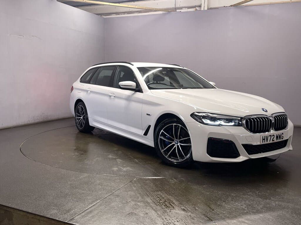 2022 BMW 5 Series 2.0 530e M Sport Touring 5d