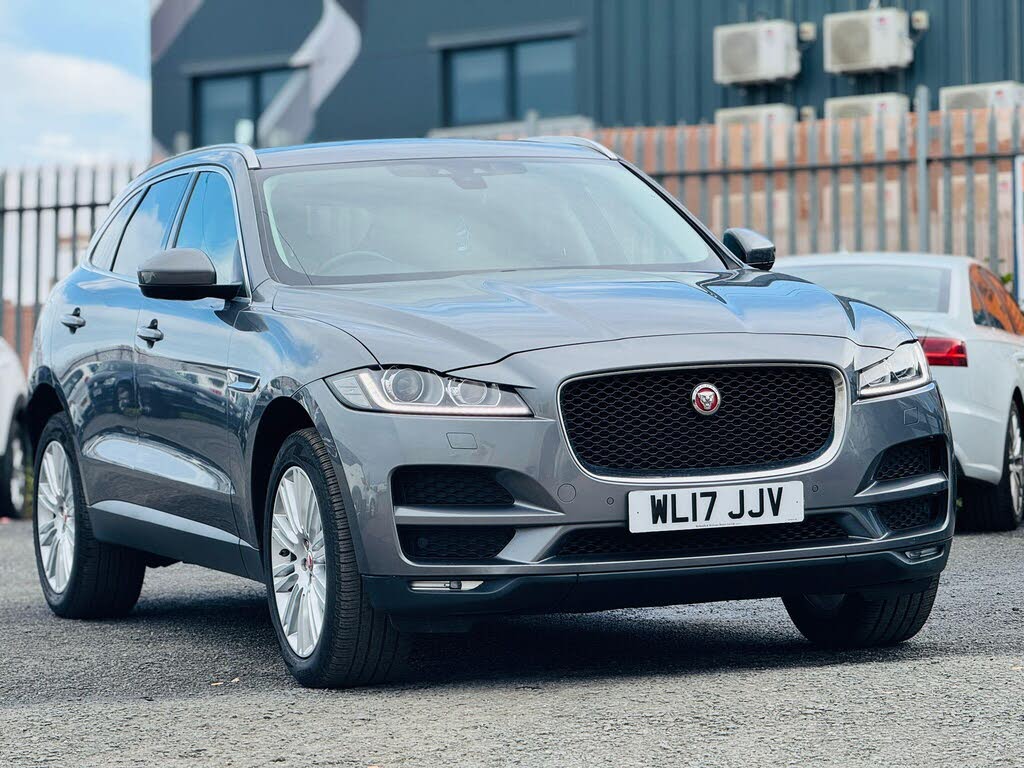 2017 Jaguar F-PACE 2.0 i4D Portfolio (180ps) (AWD) Auto