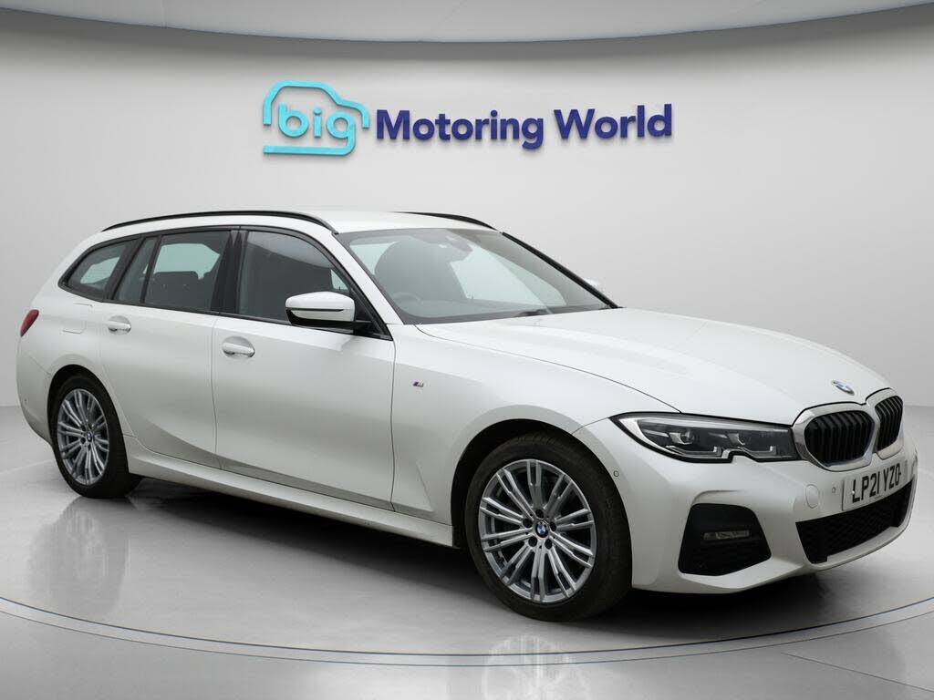 2021 BMW 3 Series 2.0 330e M Sport Touring 5d