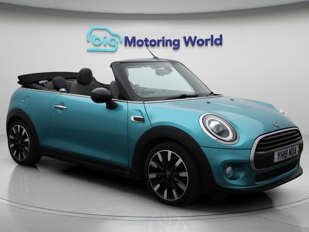 2018 MINI Mini 1.5 Cooper Series II (s/s) Convertible 2d Auto