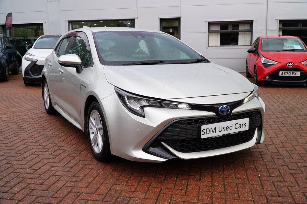 2019 Toyota Corolla 1.8 VVT-i Icon Tech (TRK) Hatchback 5d