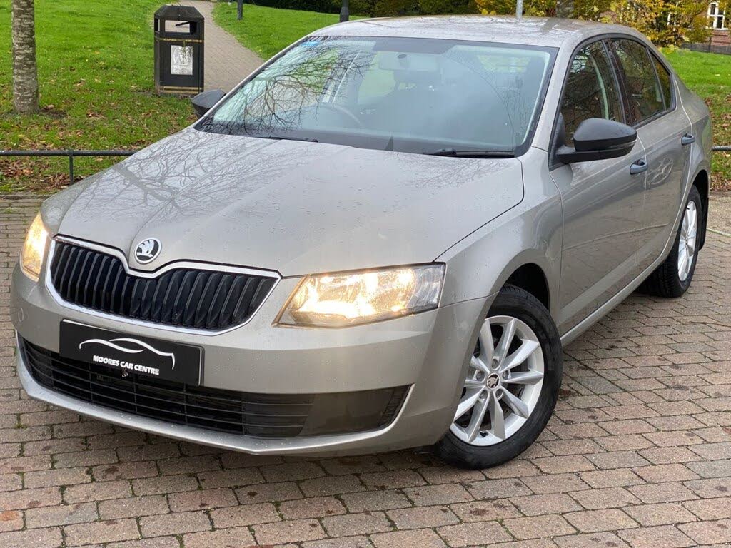 2016 Skoda Octavia 1.2 TSI S Hatchback