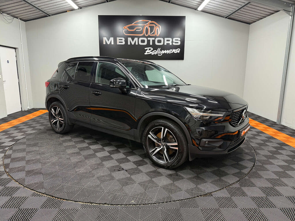 2021 Volvo XC40 1.5 T4 R-Design (208bhp)