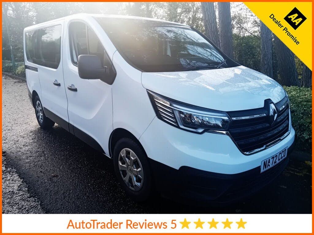 2022 Renault Trafic Passenger 2.0 Blue dCi SL28 150 Business EDC Auto