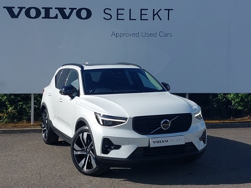 2024 Volvo XC40 2.0 B4 Ultra (Bright