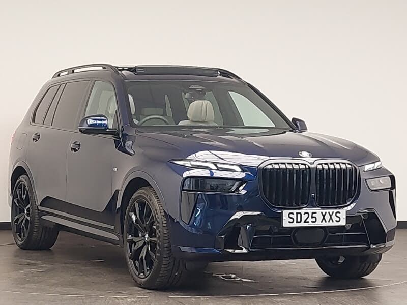 2025 BMW X7 3.0TD xDrive 40d M Sport