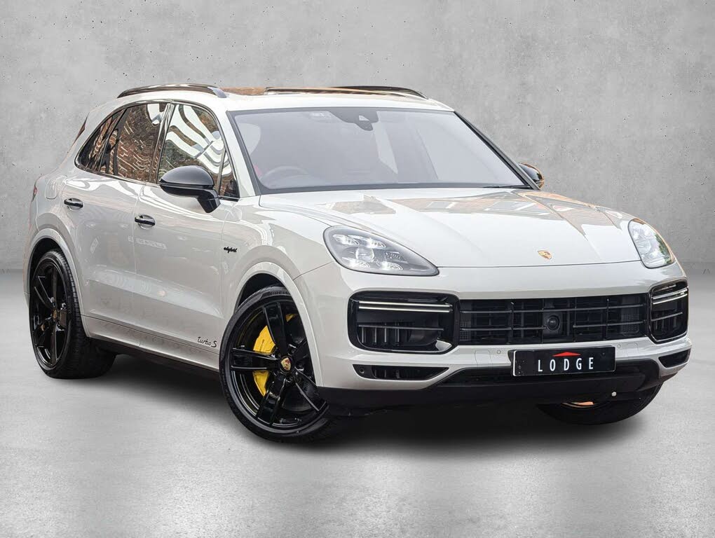 2020 Porsche Cayenne 4.0 V8 Turbo S E-Hybrid Station Wagon