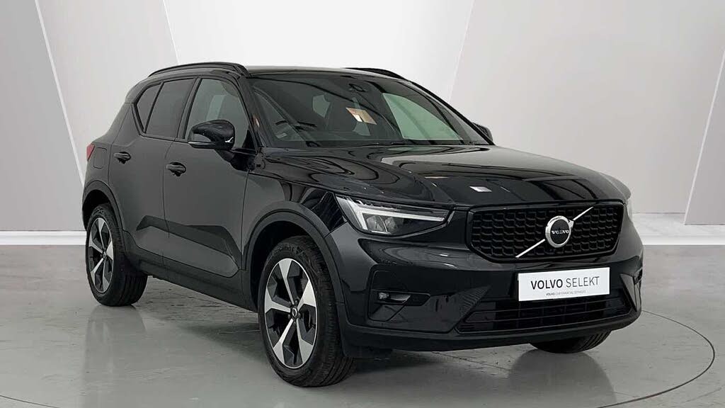 2024 Volvo XC40 2.0 B4 Plus