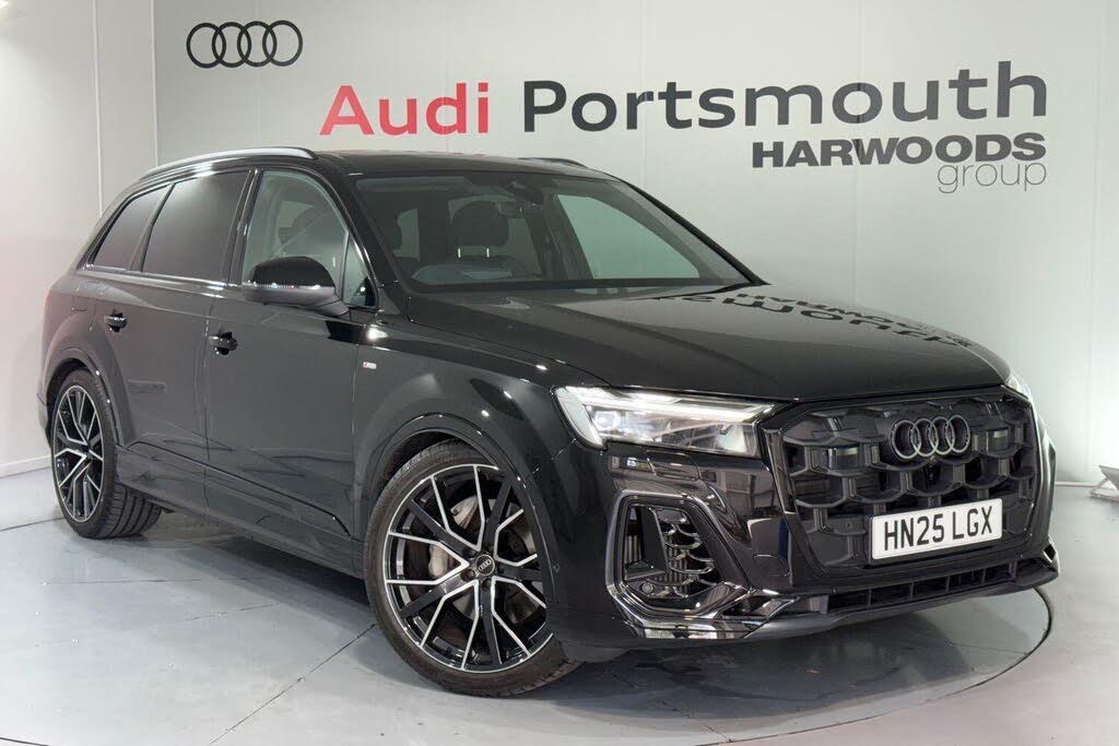 2025 Audi Q7 3.0 55 TFSI Black Edition