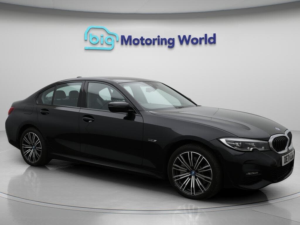 2021 BMW 3 Series 2.0 330e M Sport (Tech Pack)(Pro Pack) Saloon 4d