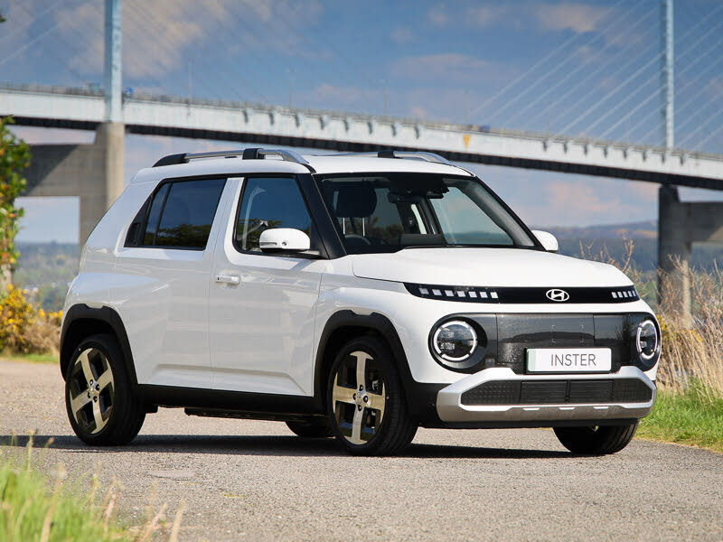 2025 Hyundai Inster E 02