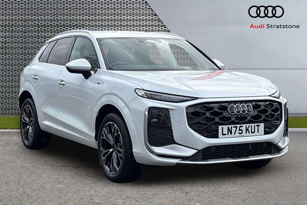 2025 Audi Q3 1.5 e-hybrid S Line