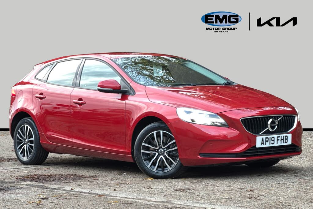 2019 Volvo V40 1.5 T2 Momentum Nav Plus