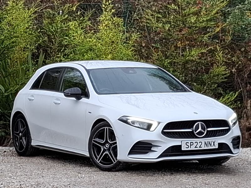 2022 Mercedes-Benz A-Class 1.3 A180 AMG Line Executive Edition Hatchback 5d 7G-DCT