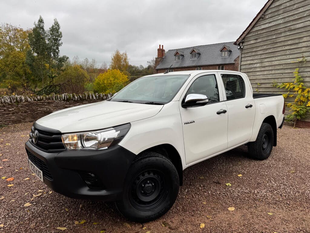 2020 Toyota Hi-Lux 2.4D-4D Active (150hp)(Eu6dT-E) 3.5t Double Pick-Up
