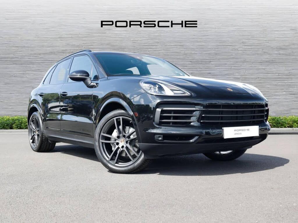 2022 Porsche Cayenne 3.0 V6 Platinum Edition Station Wagon