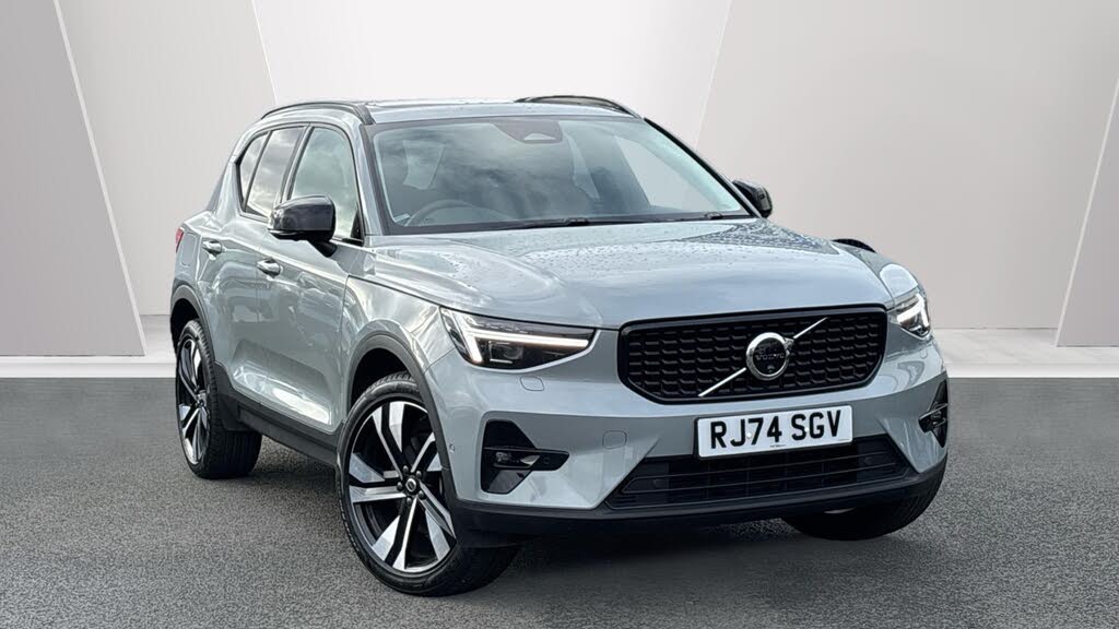 2024 Volvo XC40 2.0 B4 Ultra (Bright