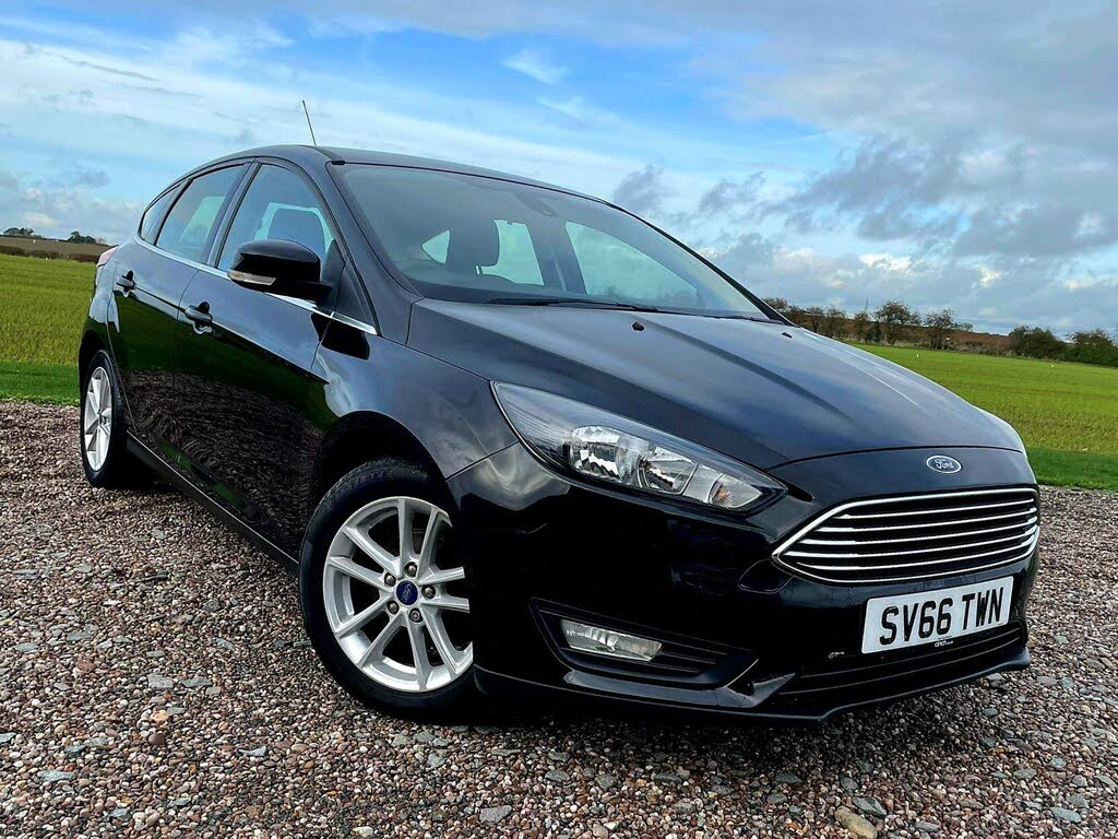 2016 Ford Focus 1.0T Zetec (125ps) Hatchback