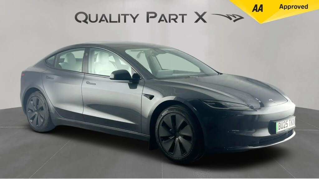 2025 Tesla Model 3 E RWD