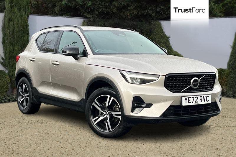 2022 Volvo XC40 2.0 B4 Plus AWD