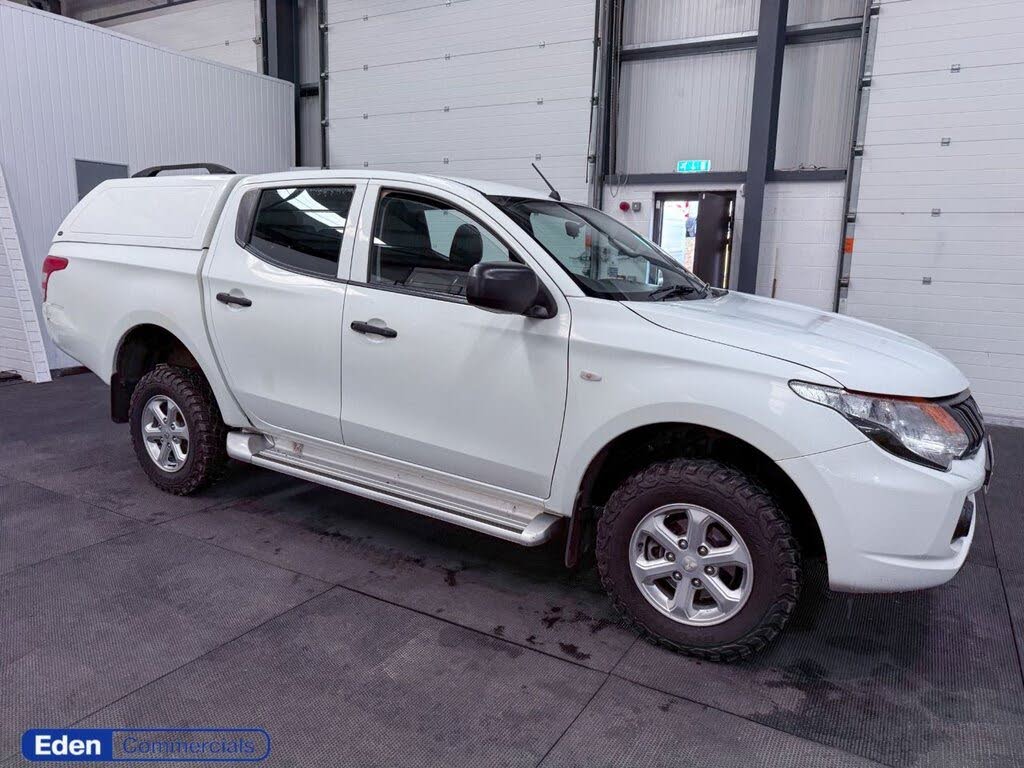 2017 Mitsubishi L200 2.4DI-D 4Life (EU6) Double