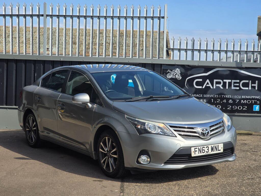 2013 Toyota Avensis 2.0TD Icon Saloon 4d