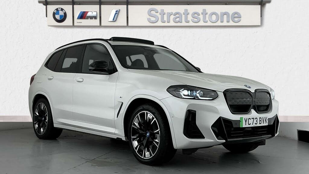 2023 BMW iX3 E M Sport Pro