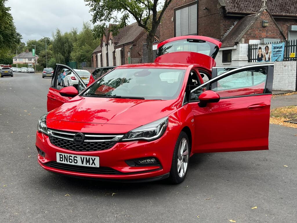 2016 Vauxhall Astra 1.0i Turbo SRi Nav Hatchback