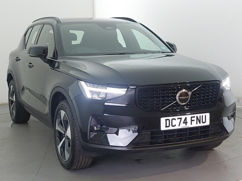 2024 Volvo XC40 2.0 B4 Plus
