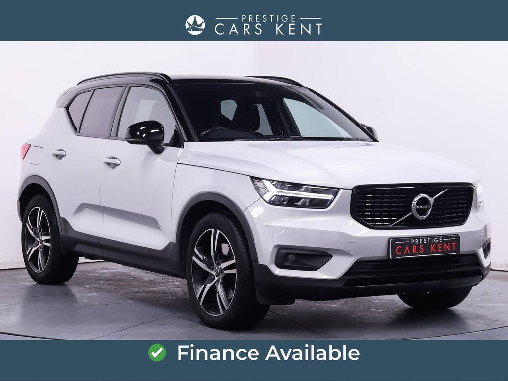 2021 Volvo XC40 1.5 T4 R-Design (208bhp)