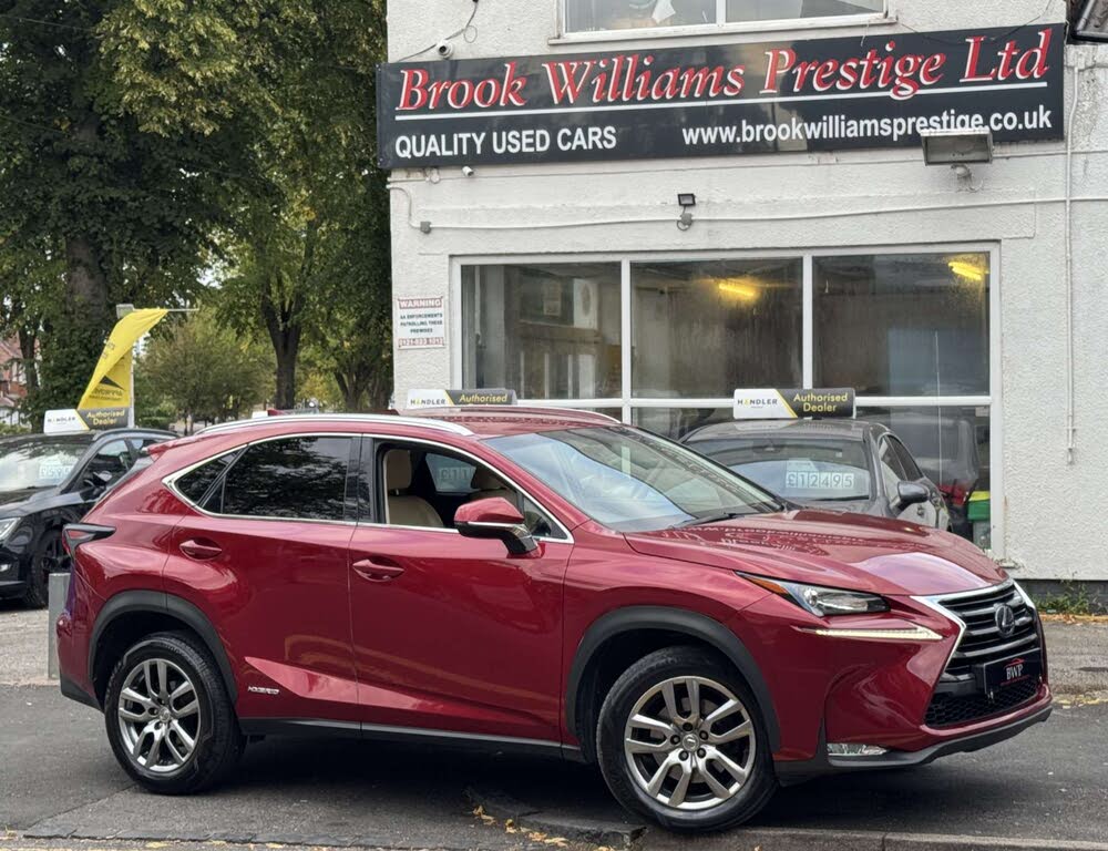 2016 Lexus NX 300h 2.5 Luxury