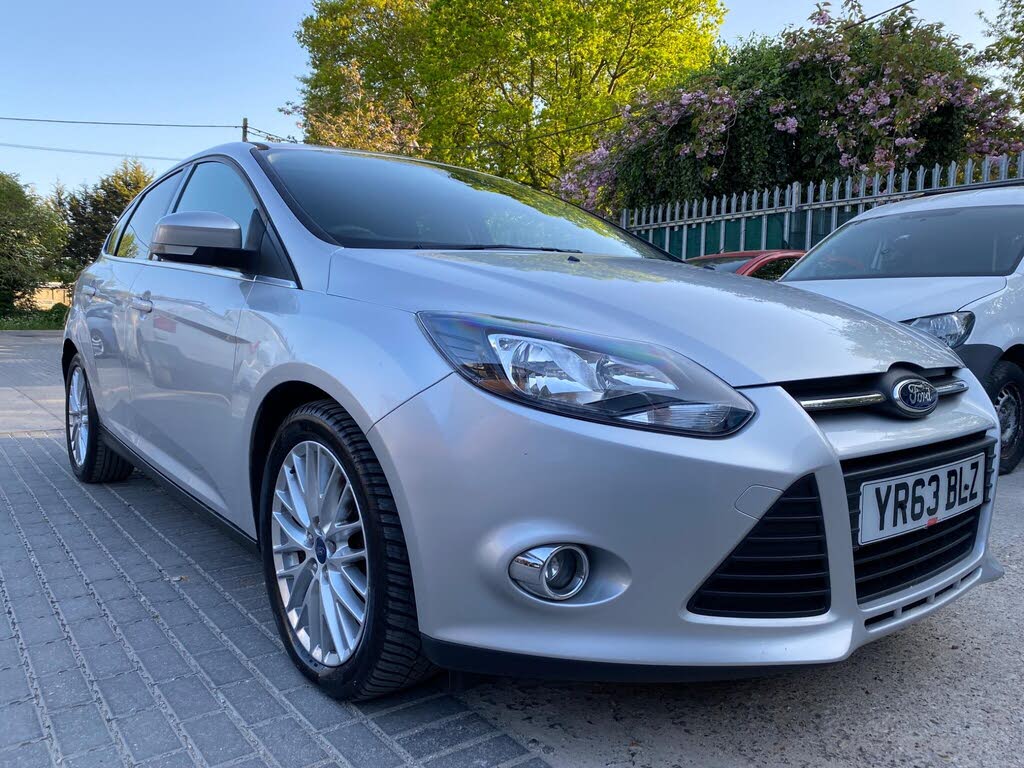 2013 Ford Focus 1.0 Zetec Navigator (100ps) Hatchback