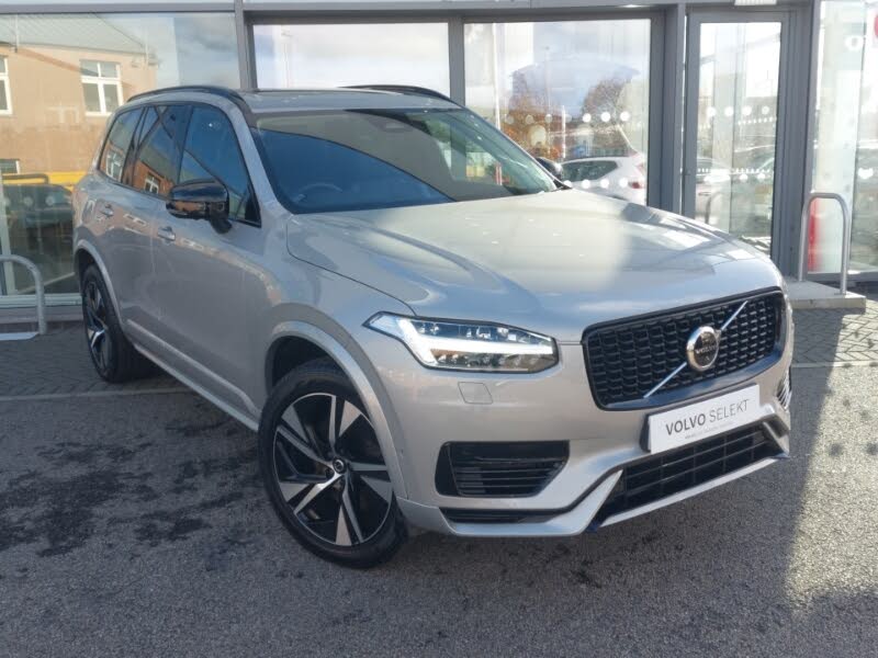 2022 Volvo XC90 2.0 T8 Plus